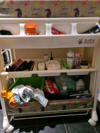 second hand changing unit